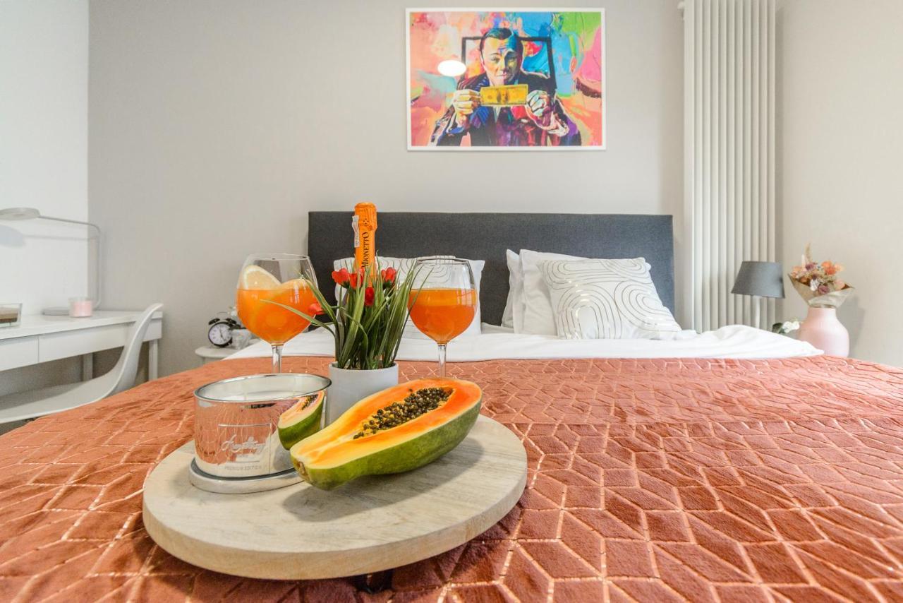 Luxury Apartment On Grzybowska Street Warsaw Luaran gambar