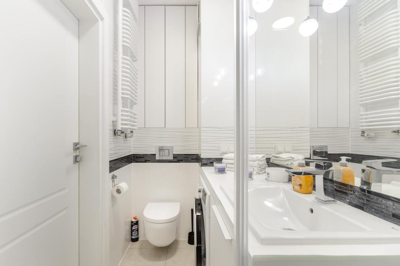 Luxury Apartment On Grzybowska Street Warsaw Luaran gambar